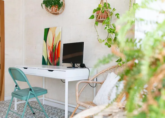 Eco-friendly Townhouse With Private Pool