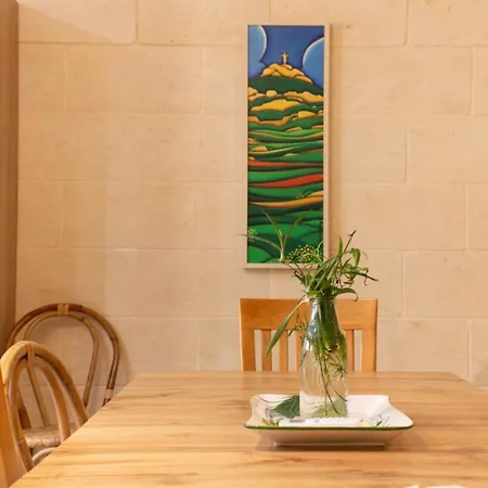 Chic Townhouse With Private Pool & Bbq In Gozo 펜션 *