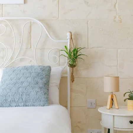 펜션 Chic Townhouse With Private Pool & Bbq In Gozo
