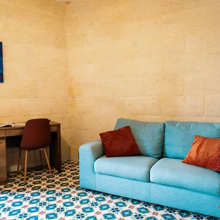 Semesterbostad Eco-friendly Townhouse With Private Pool Nadur