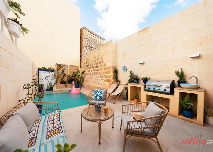 Eco-friendly Townhouse With Private Pool 別荘